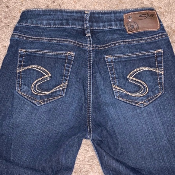 Silver Jeans - Picture 3 of 3